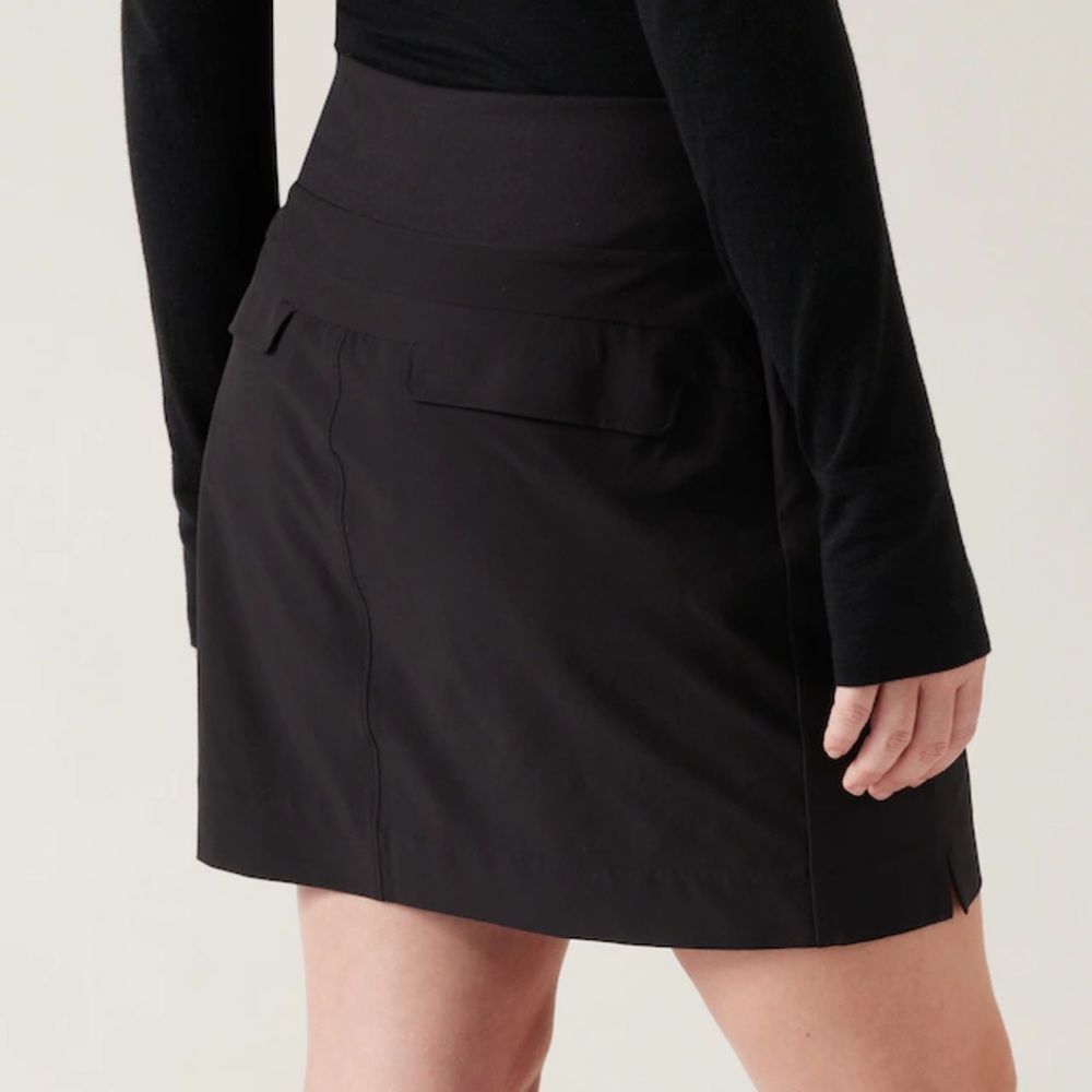 Athleta SoHo Skort - size 10